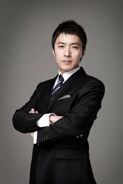 김지현
